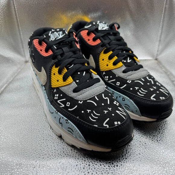 Size 10.5 Nike Air Max 90 Premium Ocean Bliss Black Scribbles Sneaker 700155-405 - Picture 3 of 10